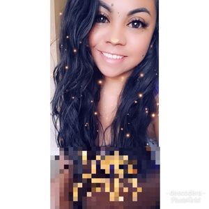 Meet your Posher, Destani